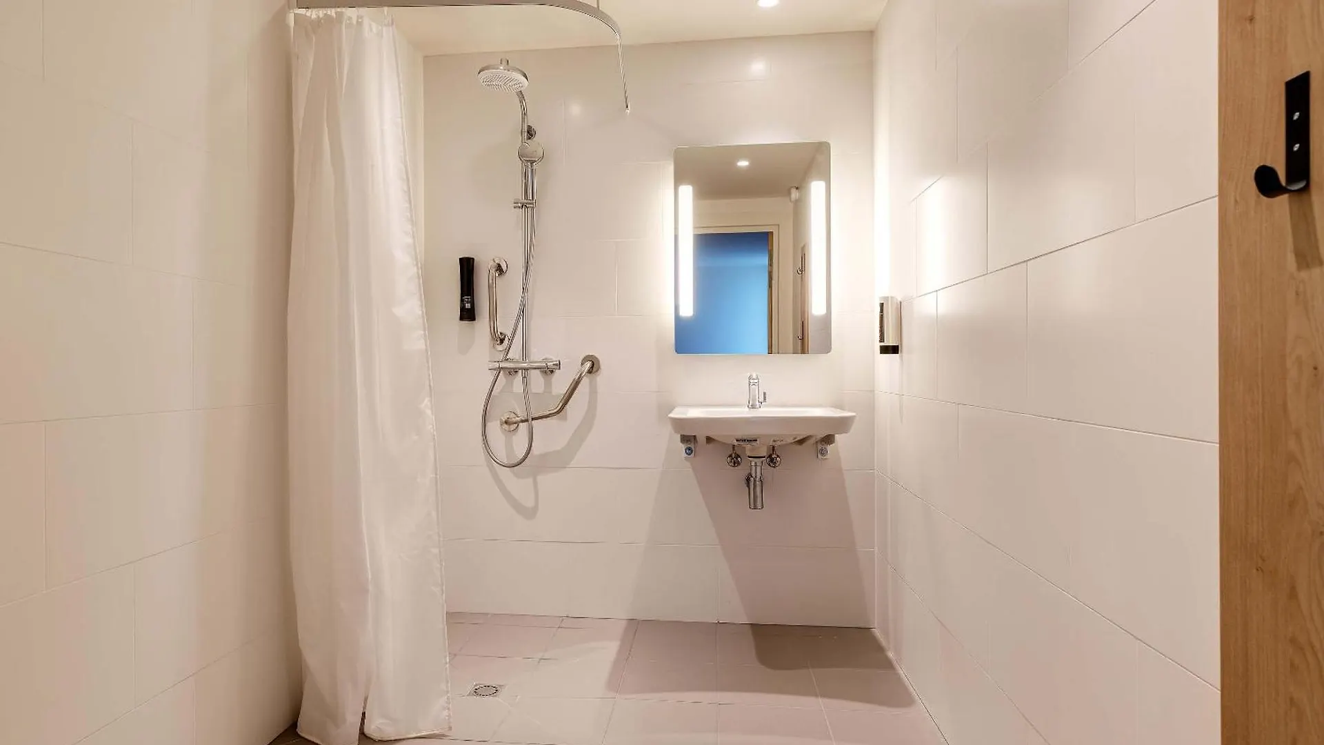 B&B Hotel Lille Lillenium Eurasante 3*,  フランス