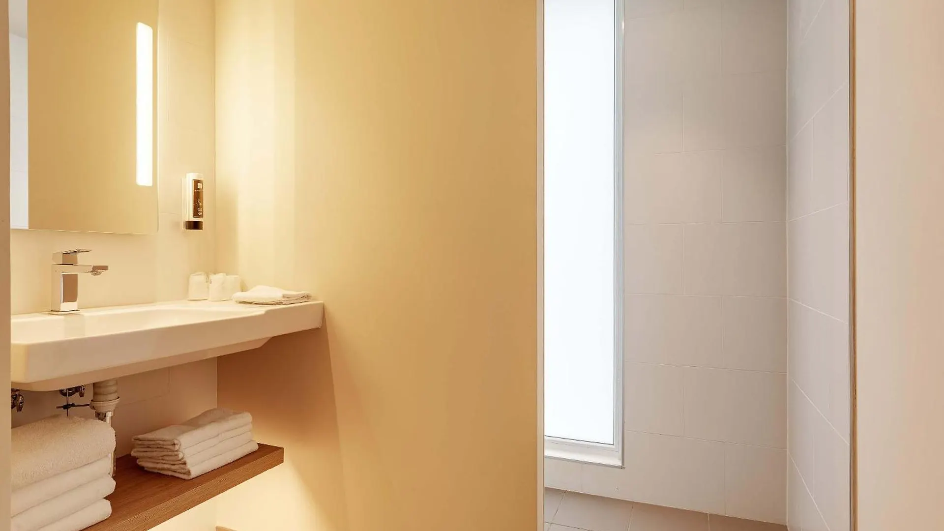B&B Hotel Lille Lillenium Eurasante