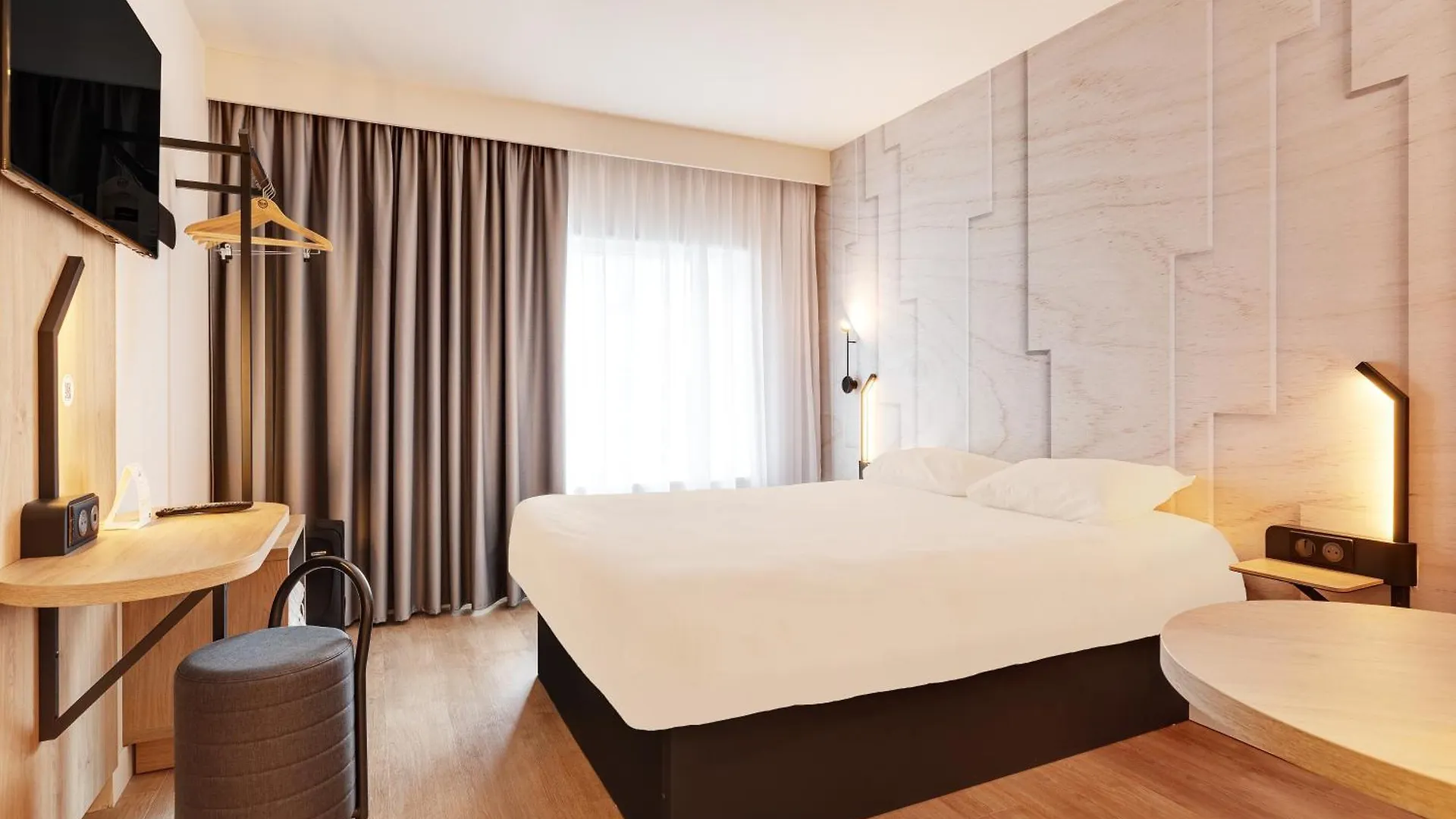 B&B Hotel Lille Lillenium Eurasante France